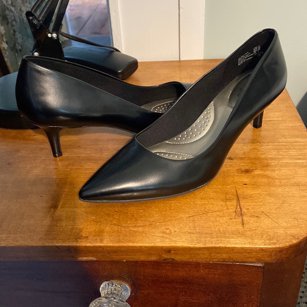 Women’s Pump Heel